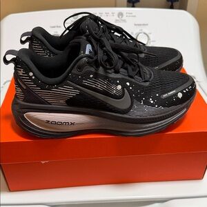 Women’s Nike Vomero 18 SE